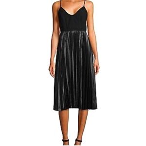 EUC 🖤 Halston Heritage Black Pleated Midi Spaghetti Strap Dress